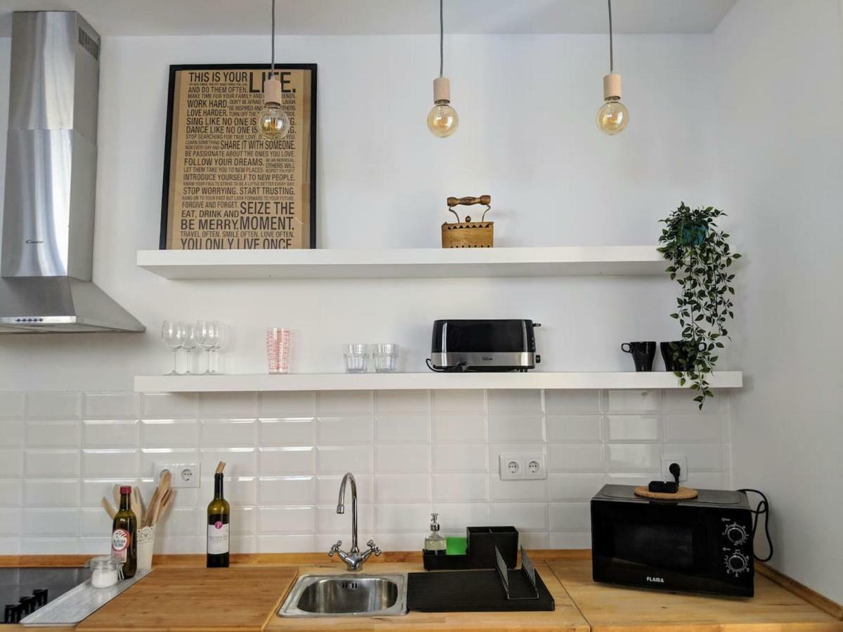 Charming One Bedroom Flat Lisbon Exterior photo